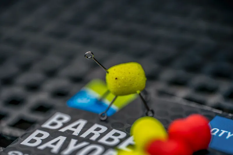 Barbed Bayonets-1