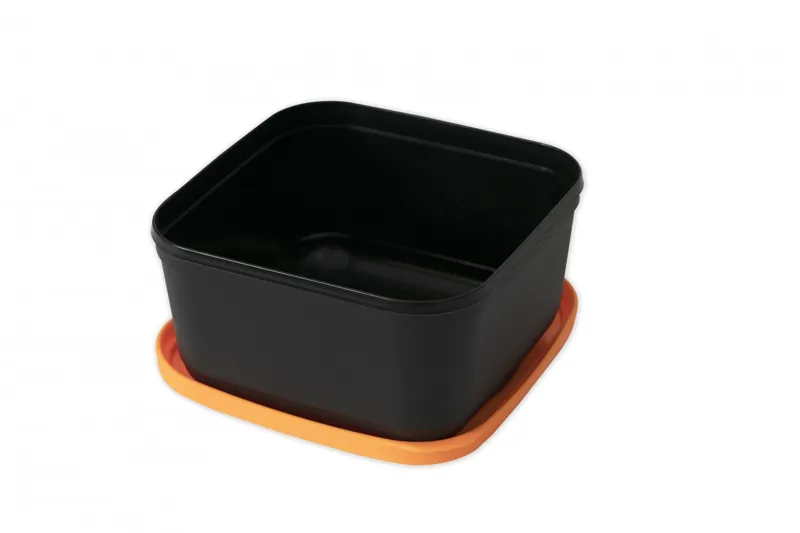 Guru 5.3 Pint Bait Box Solid Lid-1