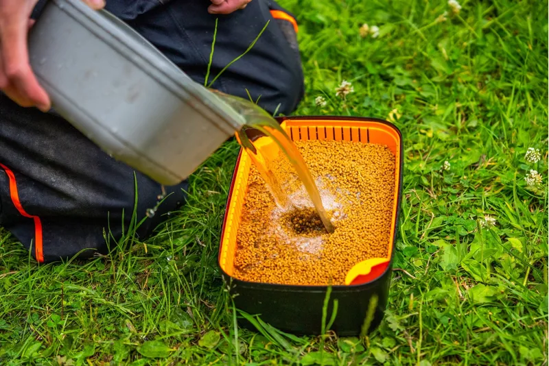 Guru Bait Strainer-3