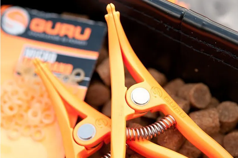 Guru Pellet Fishing Pliers-1