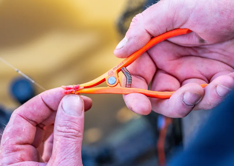 Guru Pellet Fishing Pliers-3