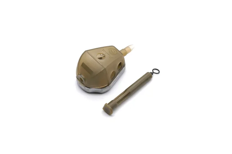 Maggot Feeder