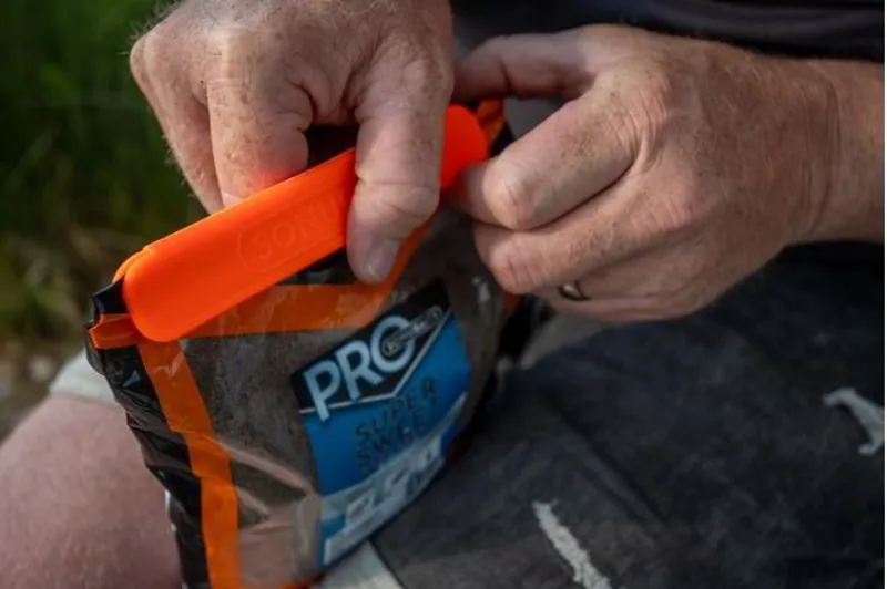 Bait Bag Clip-2