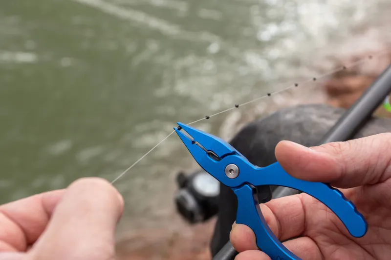 Shot/Stotz Pliers-1
