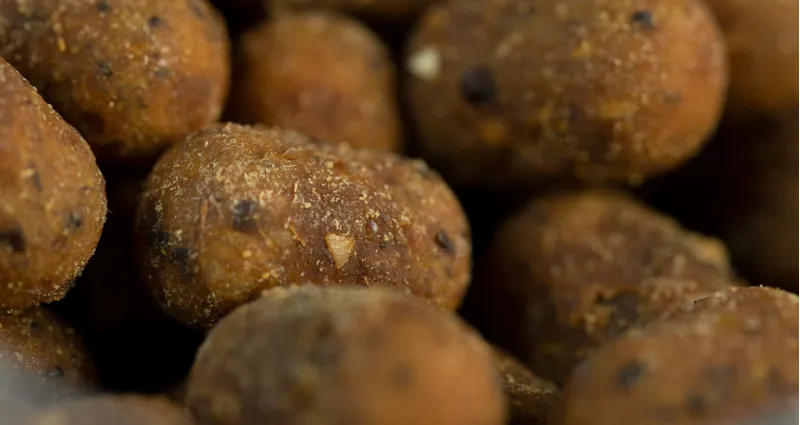 The Krill Wafters Dumbells 130g Pot-1
