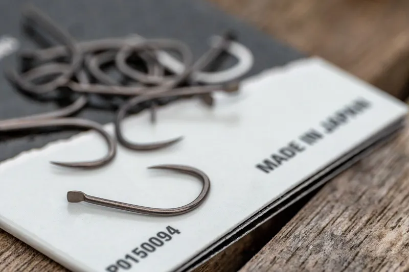 XS02-B Hooks-6