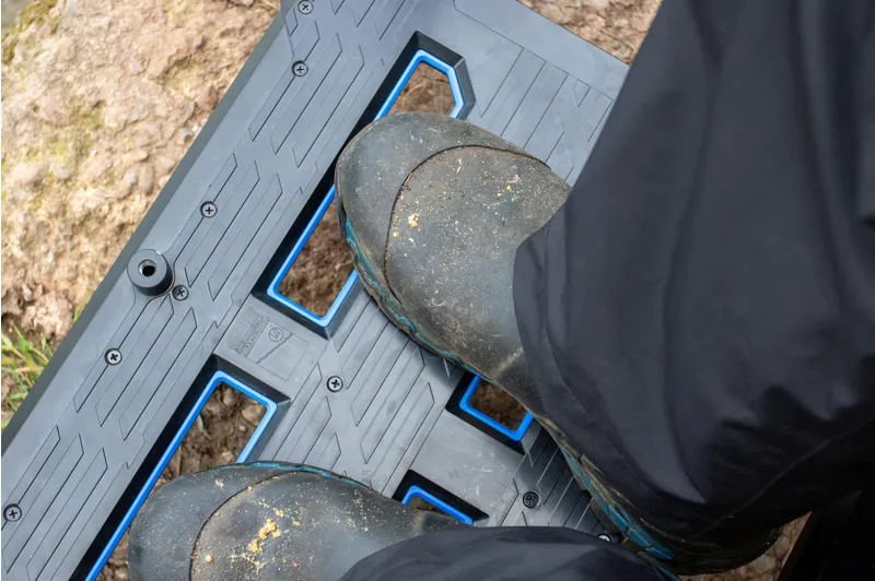 Absolute Feeder Chair Foot Platform-6