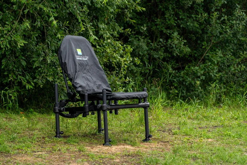 Absolute Feeder Chair Waterproof Cover-1